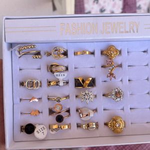 Ladies Fashionable Finger Rings Combo