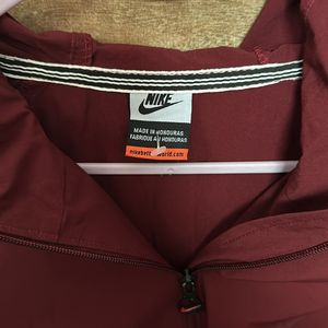 Nike Dupe Windcheater