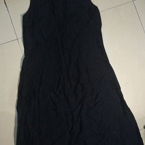 Women Sleeveless Black Kurta