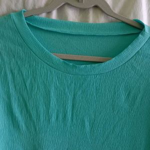 imported beachy blue boxy top (women)