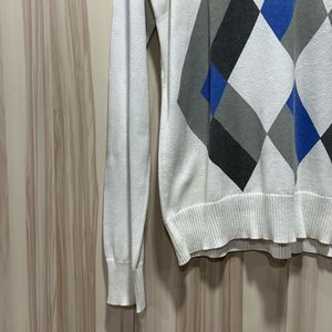 Pull & Bear Checkered V-Neck Sweater