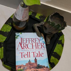Jeffrey Archer(Tell Tale)