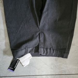 A Formal Stretchable Pant