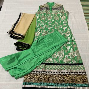 3pc Suit Set | Green Kurta Legging