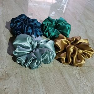 6 Pcs Random Hair Scrunchies