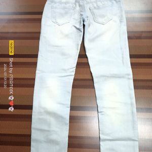 (N-17) 28 Size Slim Fit Denim Jeans