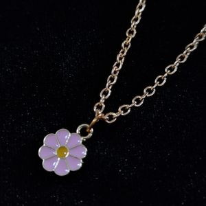 BABY PINK FLORAL DELICATE CHAIN