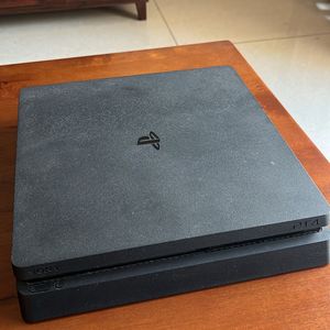 Sony Playstation 4 PS4 Slim 1 TB