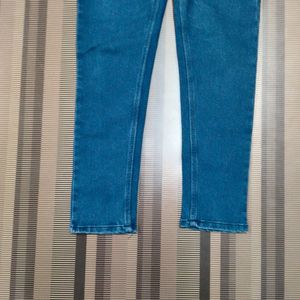 V-64 Size-30 Slim Fit Women Denim Jeans