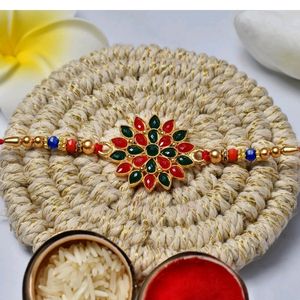 beautiful rakhi