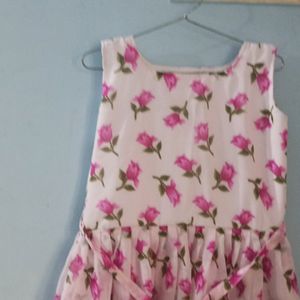 sleeveless frock