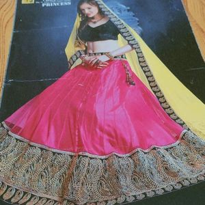 Free Size Lehanga With Dupatta, No Blouse