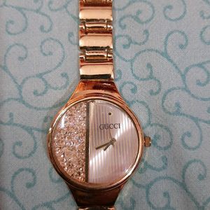 Women New Golden Watch