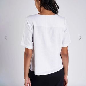 AND white Regular Fit Top