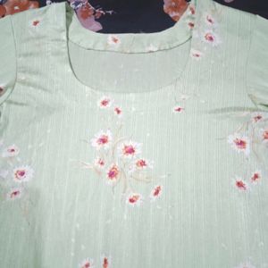 Beautiful Floral Kurti Stylish For Girls Women