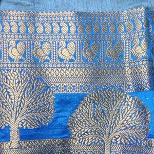 ₹600 DualTone BlueGold Silk Saree