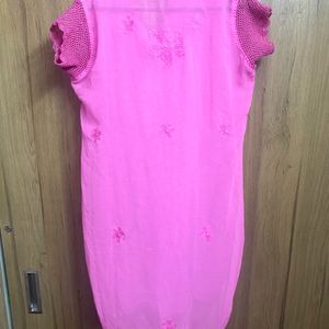 Lovely Link Chikankari Kurti