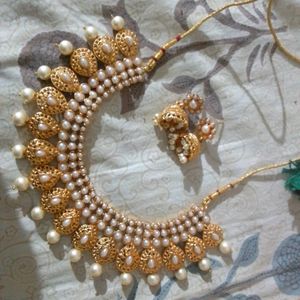 Necklace Set With Earings