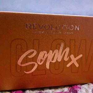 🎉Makeup Revolution London Highlighter