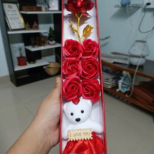 Teddy And Rose Gift Item