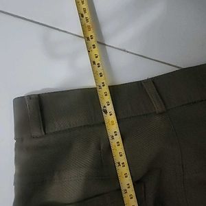 Army Green Cargo Pants Smart Look