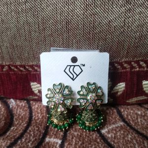 Pack Of 2 Earrings For Women.