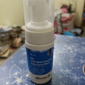 Used Derma co face wash