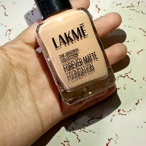 Lakme Perfecting Liquid Foundation Natural Pearl