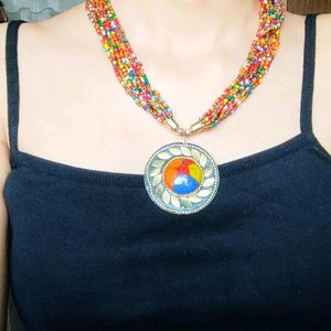 Neckpiece With Multicolor Beads