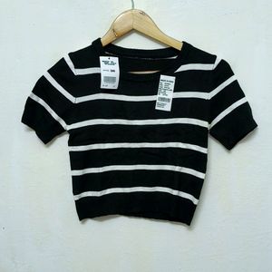 Trendy New Black And White Stripe Top For Women