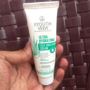 Ayouthveda Cream