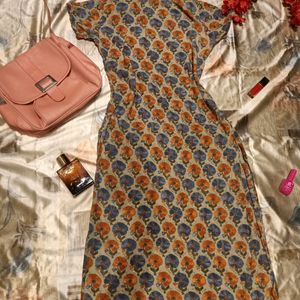 🔥Pure Cotton Women Kurti with Thread Work 🔥