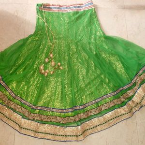 Lehnga Odhni