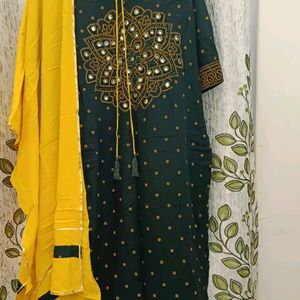 Kurti Palazzo N Dupatta Set