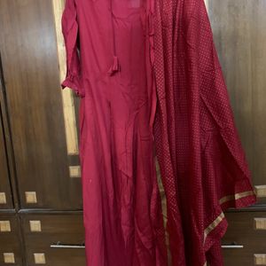 Kurta With Dupatta Set