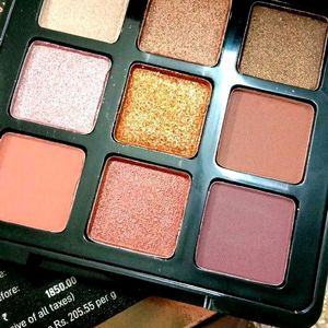 Manish Malhotra (Eyeshadow) Palette