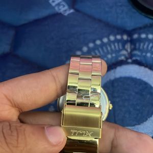 TIMEX ANALOG CHAMPAGNE WATCH