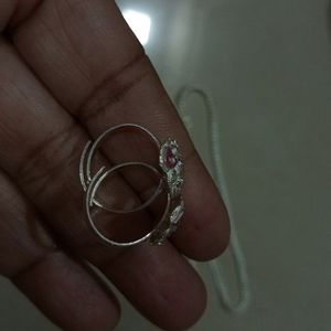 Two Pairs Of Toe rings