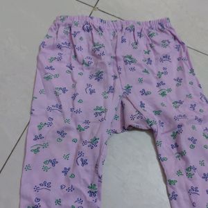 These Are Unused Pajamis Of Cotton 4 To 8 Month