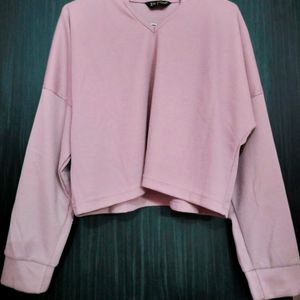 Full Sleeve Cropped Woolen Top