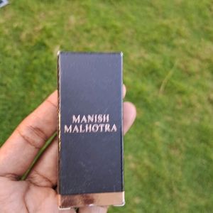 Myglamm Manish Malhotra Nailpolish- Sterling Lace