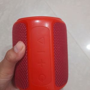 Boat Stone 352 Bluetooth Speaker