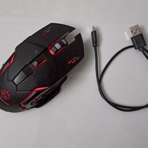 RPM Euro Games USB Rechargeable Wireless Mouse