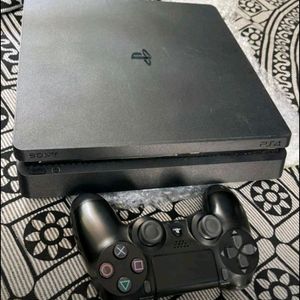 PlayStation Ps4 Console