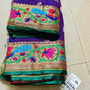 paithani saree green border