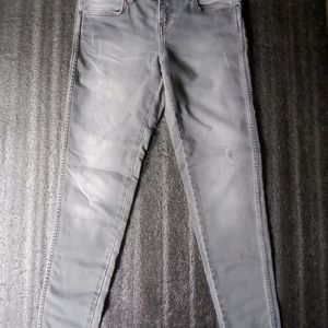 Comfy Slim Fit Jeans