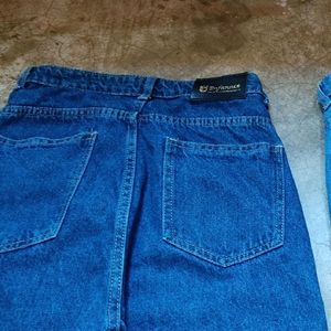 Women Straight Fit Jeans