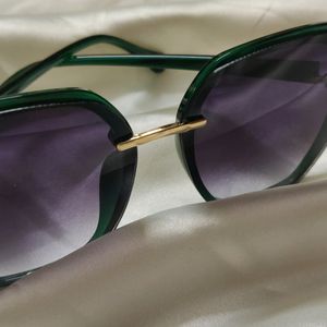 Green Frame Women Sunglasses..