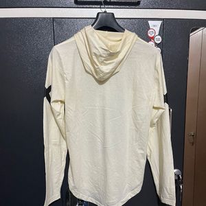 full sleeve Tshirt with hoodie