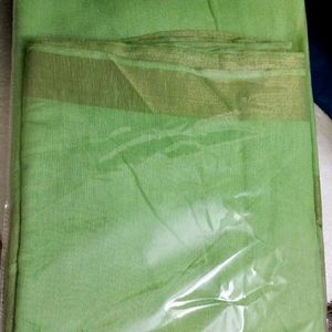 Green Colour Pure Cotton Saree With Golden Boder